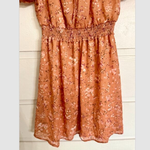 LUSH Women's Chiffon Mini S/S Dress Puff Sleeve Size M - Apricot Ditsy NWT - Picture 6 of 8